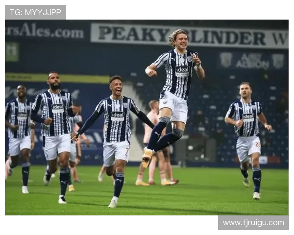 全球足球联赛竞争激烈 聚焦各大联赛球队表现与战术发展