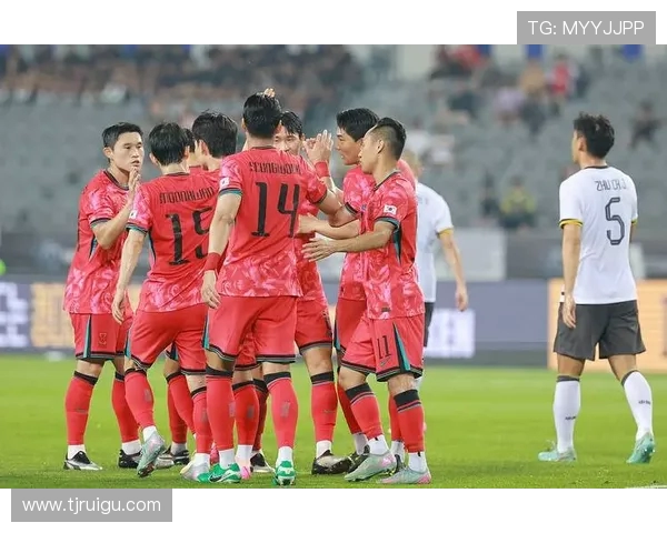 国足热身赛惊险逆转取胜年轻球员闪耀全场展现崭新战斗精神