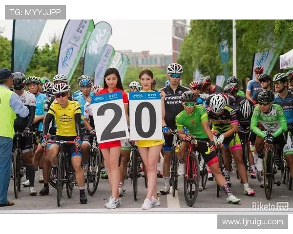 武汉三镇主场鏖战成都蓉城巅峰对决激燃上演谁能笑到最后