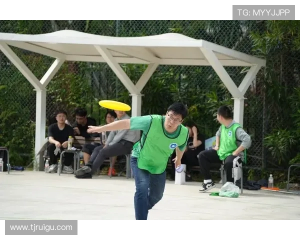 飞盘之旅：深入了解北京飞盘队的训练与耐力挑战