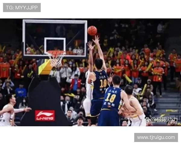 2018年CBA季后赛广东队与深圳队激战回顾与精彩瞬间分析