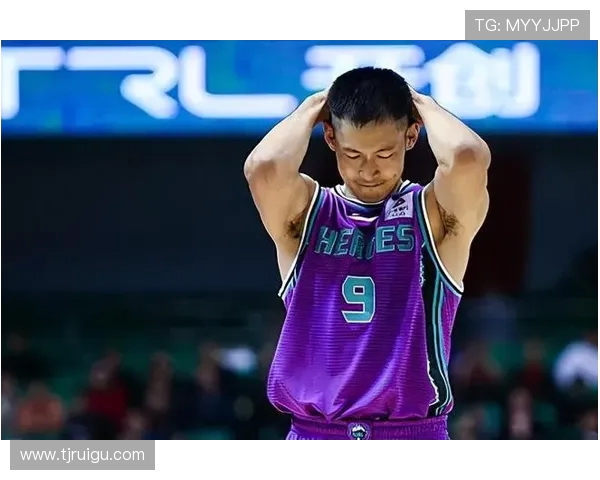 张庆鹏：从篮球场上的拼搏者到人生舞台的奋斗典范